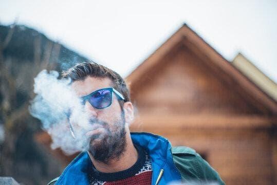 Mindent az e cigi likvid választásáról, a legnépszerűbb ízekről és biztonságos használati tippekről